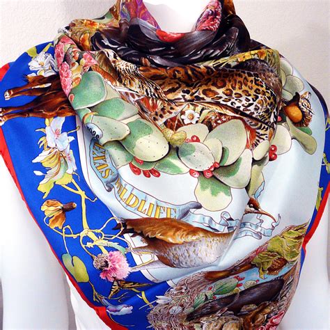 foulard hermes miglior prezzo|pre owned hermes scarves.